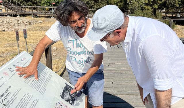 Çanakkale Valisi Ömer Toraman Troya Müzesi ve Troya Antik Kenti'ni ziyaret etti