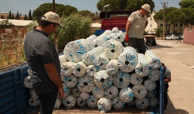 Çanakkale'de sera naylonu teslim töreni düzenlendi