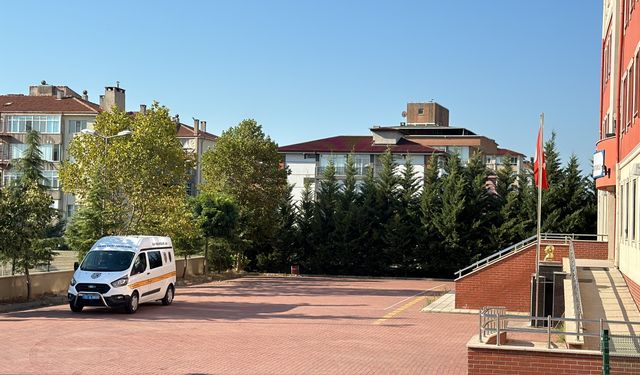 Edirne'de arkadaşını silahla kazara öldürdüğü iddia edilen şüpheli tutuklandı