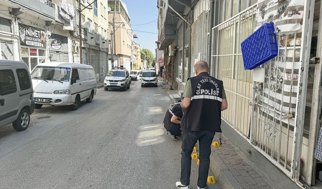 GÜNCELLEME - Bursa'da kahvehaneyi tüfekle tarayan, trafikte otomobili gasbeden saldırgan ölü bulundu