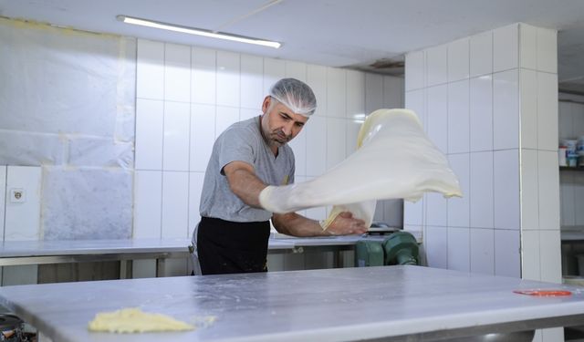 İstanbul'da her 10 kişiden biri güne börek yiyerek başlıyor