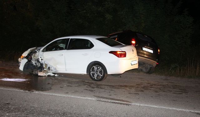 Kocaeli'de zincirleme trafik kazasında 7 kişi yaralandı