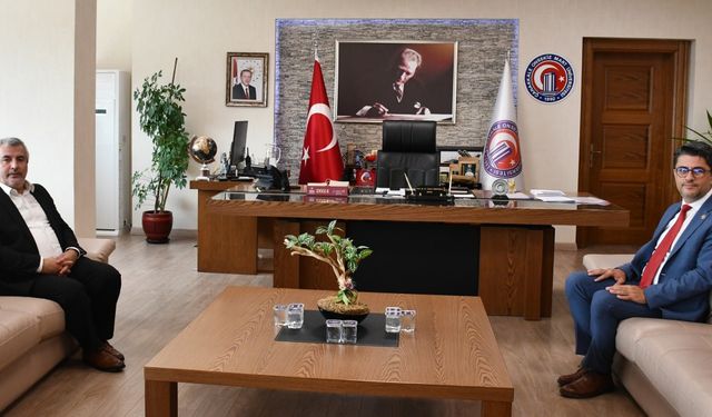 ÖSYM Başkanı Ersoy'dan ÇOMÜ Rektörü Erenoğlu'na ziyaret