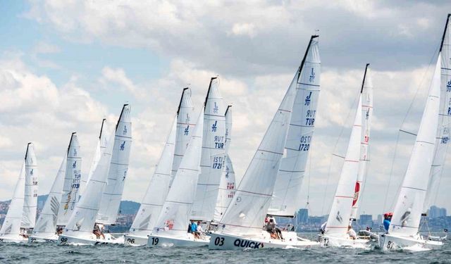 12. TAYK Slam-Eker Olympos Regatta Yelken Yarışları’nda ilk günün sonuçları belli oldu