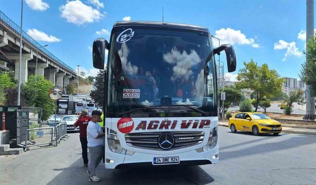 15 Temmuz Demokrasi Otogarında yolculara ve otobüslere denetim