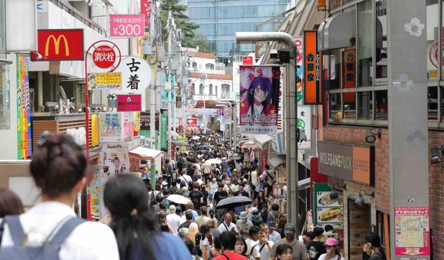 2 ay üst üste yabancı ziyaretçi rekoru kırılan Japonya’ya turist akını sürüyor