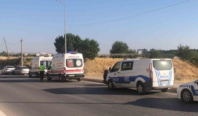 Adıyaman’da iki otomobil çarpıştı: 2 yaralı