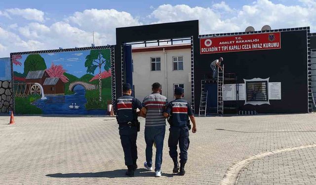 Afyonkarahisar’da 13 yıl kesinleşmiş hapis cezası bulunan kaçak şahıs yakalandı