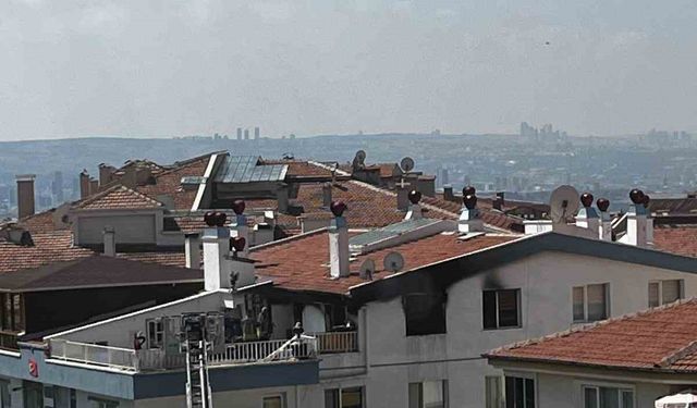 Ankara’da korkutan çatı yangını