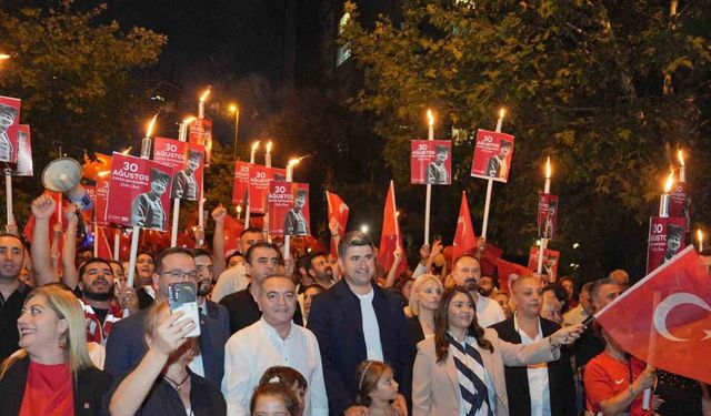 Ataşehir’de 30 Ağustos Zafer Bayramı coşkuyla kutlandı