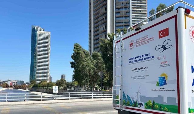 Bakanlık, İzmir Körfezi’ndeki balık ölümleri için bölgeden numune aldı