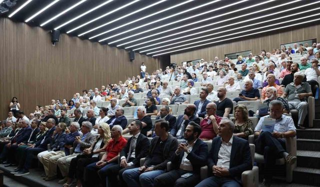 Bakırköy’de ‘deprem güvenli kent’ paneli düzenlendi