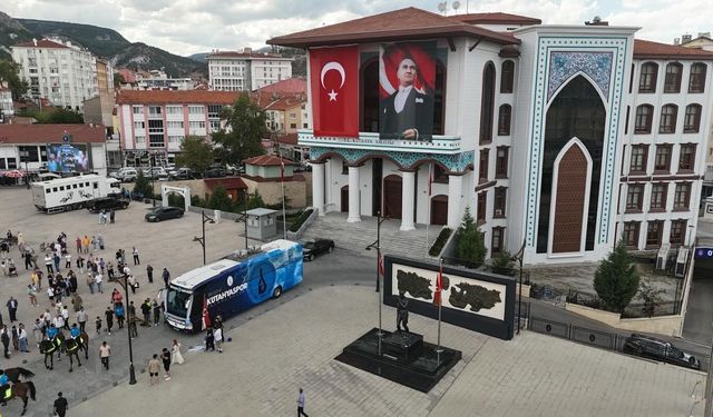 Belediye Kütahyaspor, yeni takım otobüsüne kavuştu