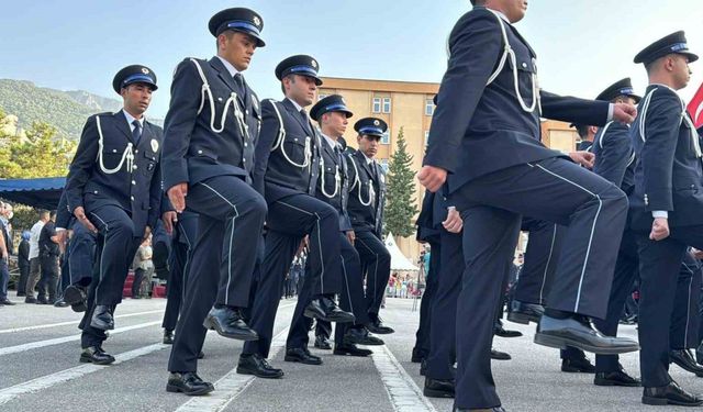 Bursa POMEM mezunlarını verdi