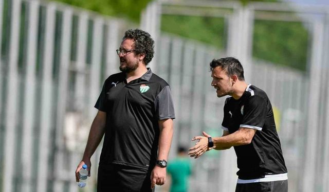 Bursaspor’da çalışmalar sürüyor