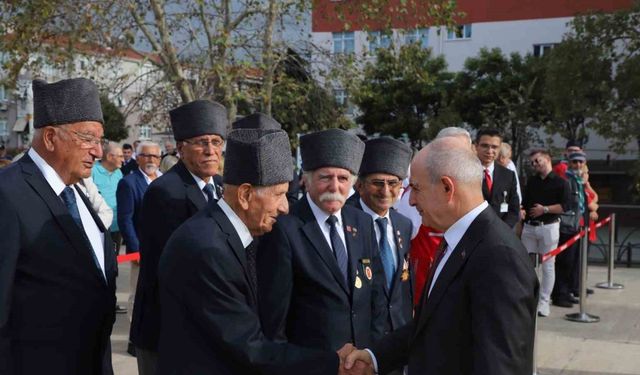 Büyük Zafer’in 102’inci yılı Büyükçekmece’de düzenlenen törenle kutlandı