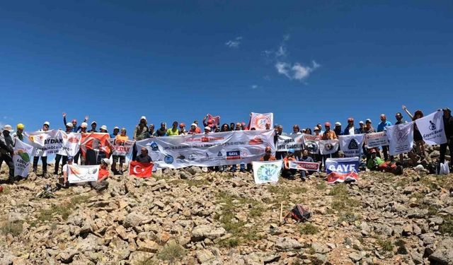 Çayeli’nde 10. Uluslararası Dağcılık Turizm ve Yayla Şenliği festivali düzenlendi