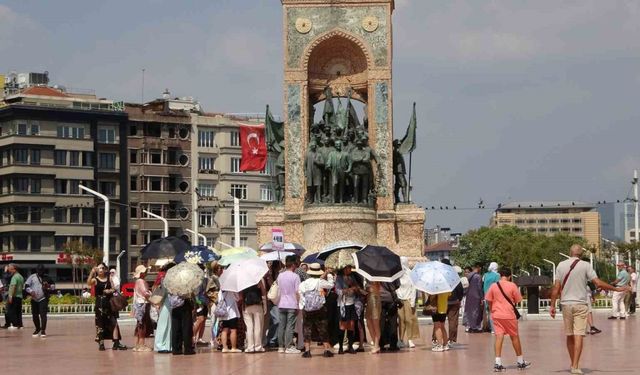 Çinli grubun yeni durağı Taksim oldu