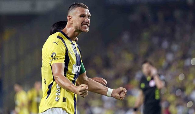 Edin Dzeko, 4. haftayı da boş geçmedi