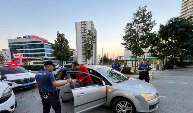 Esenyurt’ta asayiş uygulaması yapıldı