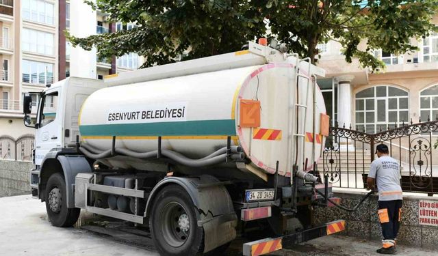 Esenyurt’ta Camilerde Kapsamlı ’ Cuma Namazı’ Temizliği