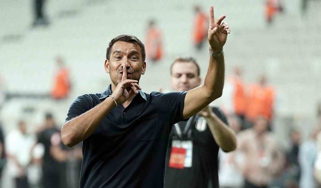 Giovanni van Bonckhorst, Beşiktaş taraftarını kırmadı