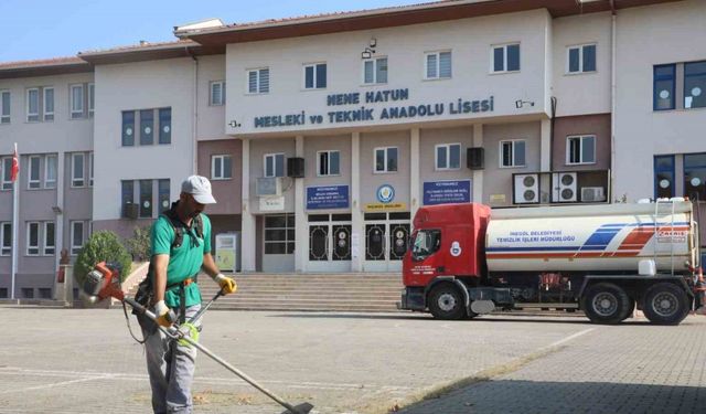 İnegöl’de okullar yeni eğitim öğretim yılına hazırlanıyor