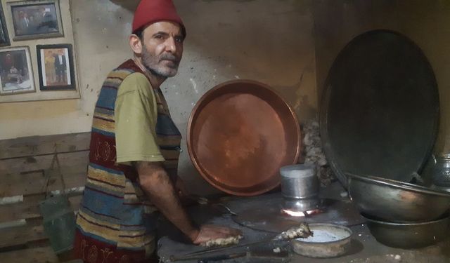 Kahramanmaraş’ta kalaycılık mesleğini yaşatıyor