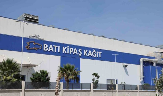 Kipaş Kağıt Fabrikası’ndaki yangın 43 gündür devam ediyor