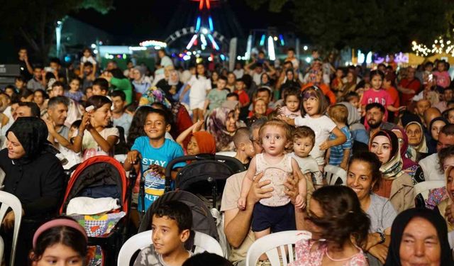 Maceracı Yüzgeçler fuarda çocuklara unutulmaz bir gösteri sundu