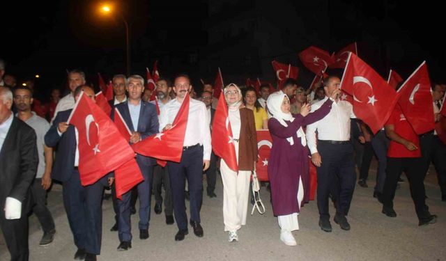 Malazgirt Zaferi’nin 953. yıl dönümünde fener alayı düzenlendi