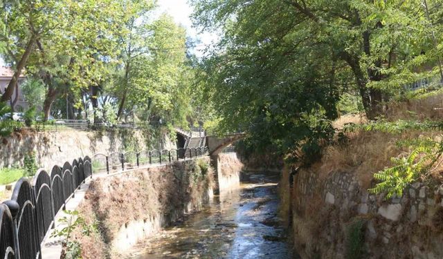 Tabakhane Deresi’ndeki kapsamlı temizlik çalışması tamamlandı