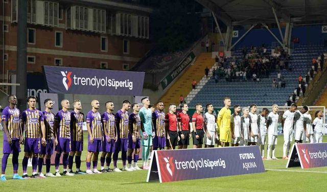 Trendyol Süper Lig: Eyüpspor: 0 - Bodrum FK: 0 (Maç devam ediyor)