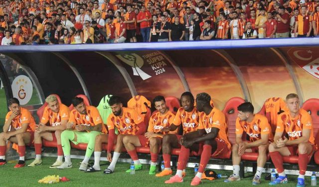 Turkcell Süper Kupa: Galatasaray: 0 - Beşiktaş: 1 (Maç devam ediyor)