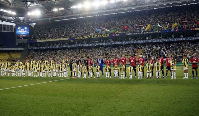 UEFA Şampiyonlar Ligi: Fenerbahçe: 0 - Lille: 0 (Maç devam ediyor)