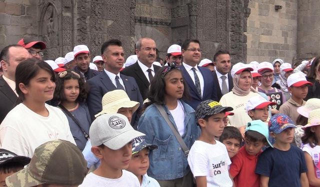 "Umudun Renkleri" kapılarını açtı