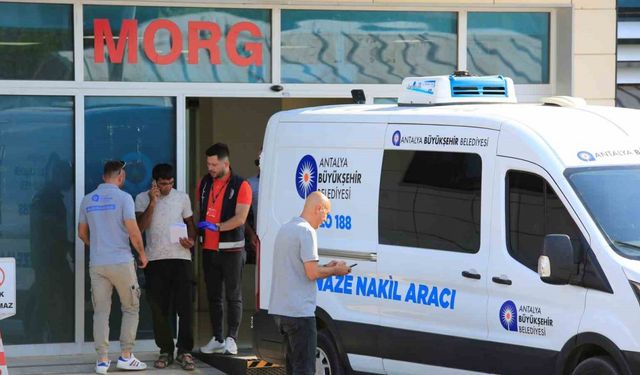 Vahşi cinayete kurban giden anne ve oğlu Edirne’de toprağa verilecek