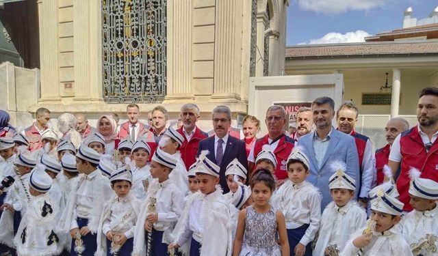 Vakıflar 2. Bölge Müdürlüğü tarafından 150 çocuk için sünnet töreni yapıldı