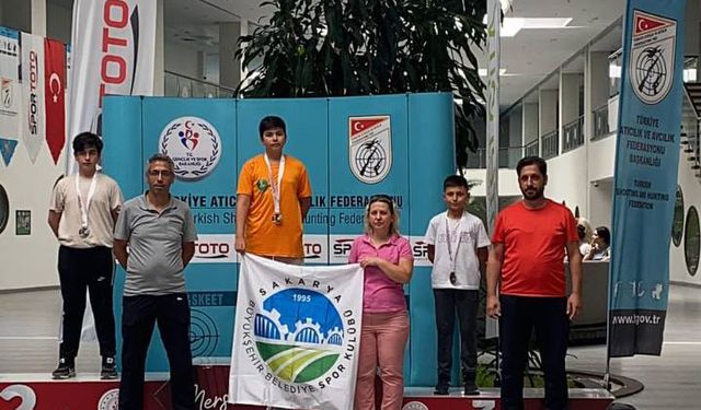 Büyükşehir sporcusundan birinciliği getiren atış