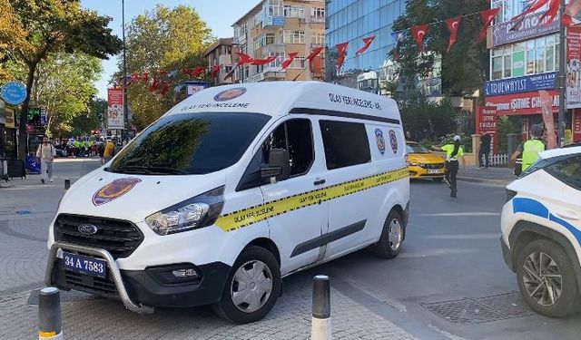 Bahçelievler'de beton mikserinin altında kalan elektrikli bisiklet sürücüsü öldü