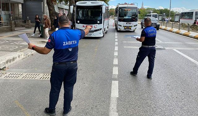 Edirne'de zabıta toplu taşıma araçlarını denetlendi