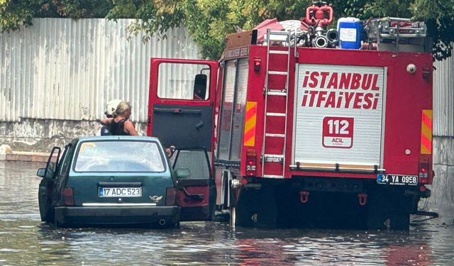 İstanbul'da aralıklarla kuvvetli yağış etkili oluyor