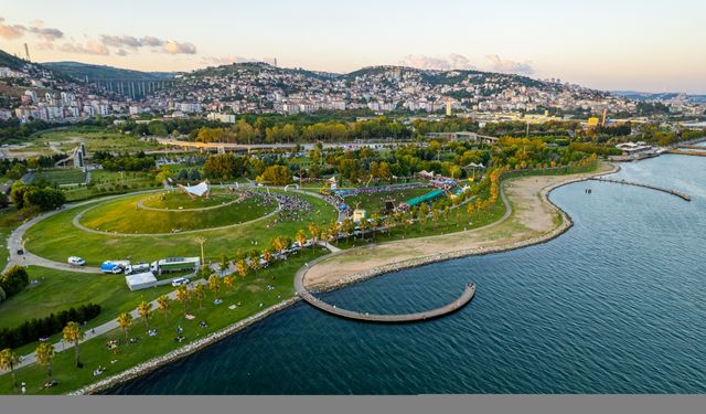 İzmit Körfezi'ne yapılan çevre yatırımlarıyla kirlilik azaldı, balık popülasyonu ve biyoçeşitlilik arttı