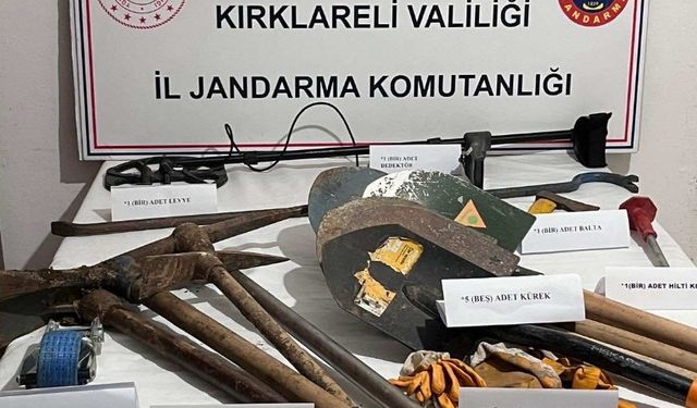 Kırklareli'nde kaçak kazı ve uyuşturucu operasyonunda 9 şüpheli yakalandı