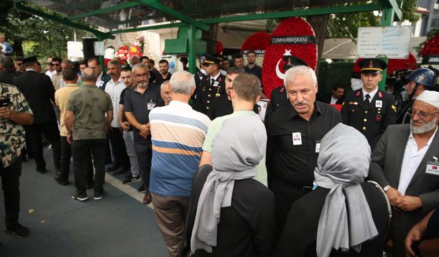 Şehit Jandarma Astsubay Çavuş Çangır, memleketi Sakarya'da son yolculuğuna uğurlandı