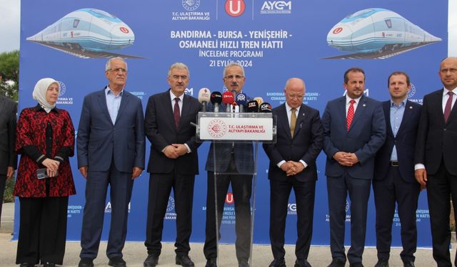 Ulaştırma ve Altyapı Bakanı Uraloğlu, Bursa'da hızlı tren hattı yapımını inceledi: