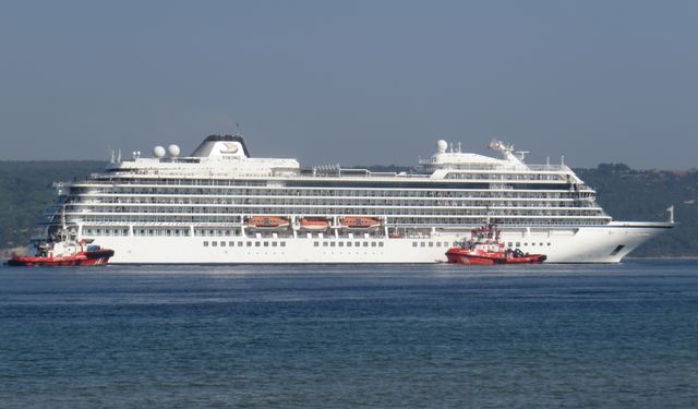 "Viking Sea" kruvaziyeri Çanakkale Kepez Limanı'na demirledi