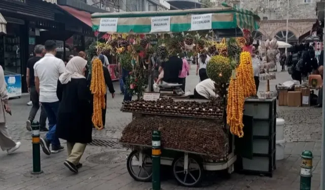 Bursa’da sokakta kestane kebabı kültürü canlılığını koruyor