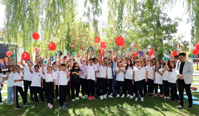 “Bütün yaptıklarımız çocuklarımız için”