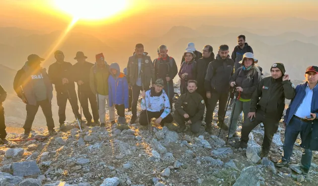 Mereto Dağı'na festival tırmanışı